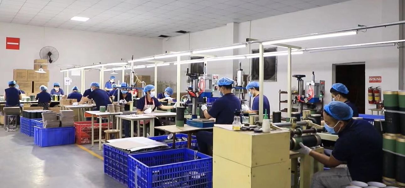 Dongguan Yongjian Paper Products Co., Ltd خط تولید تولید کننده