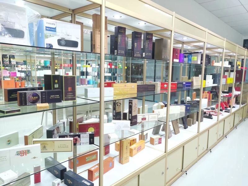 Dongguan Yongjian Paper Products Co., Ltd خط تولید تولید کننده